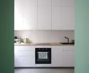 Widok z salonu na kuchnię