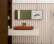 Retro color scheme in the bathroom