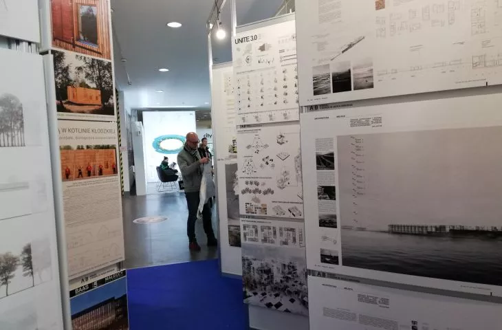Forum A&B