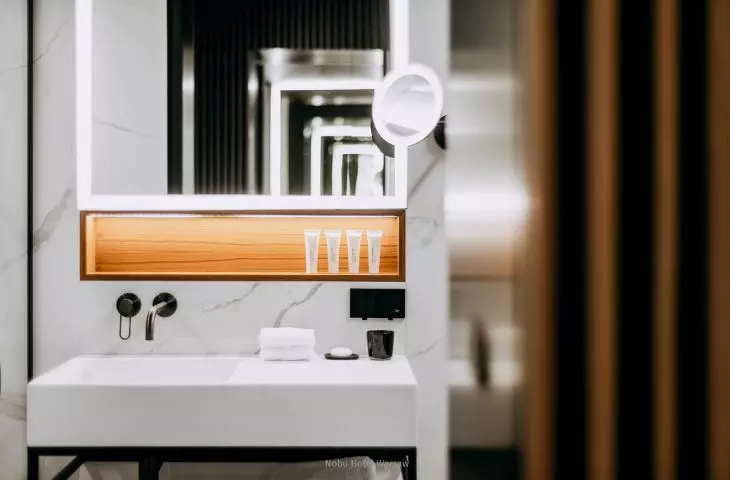 Bathroom in the Premium Suite