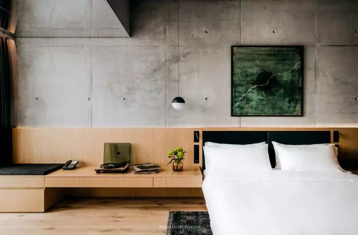 Bedroom in a premium apartment 