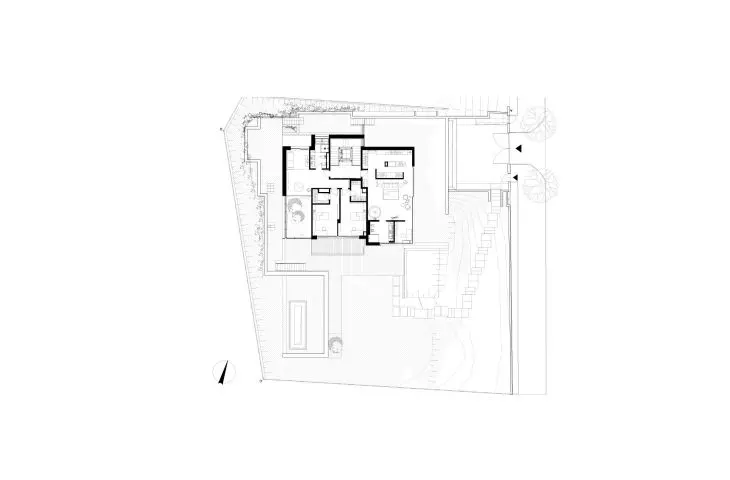 House on the boulevard, level +1