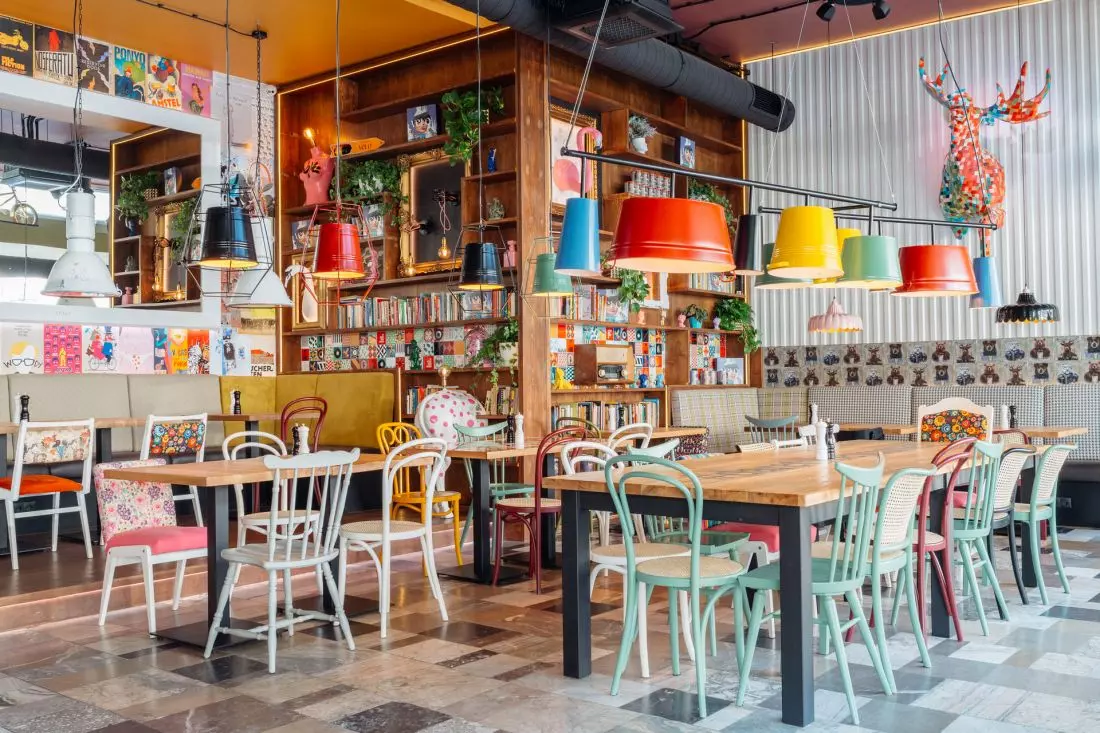 VELO Food&Bar w Krakowie projektu Grycaj Design