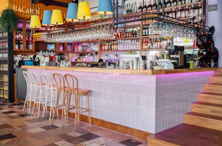 Bar at VELO Food&Bar