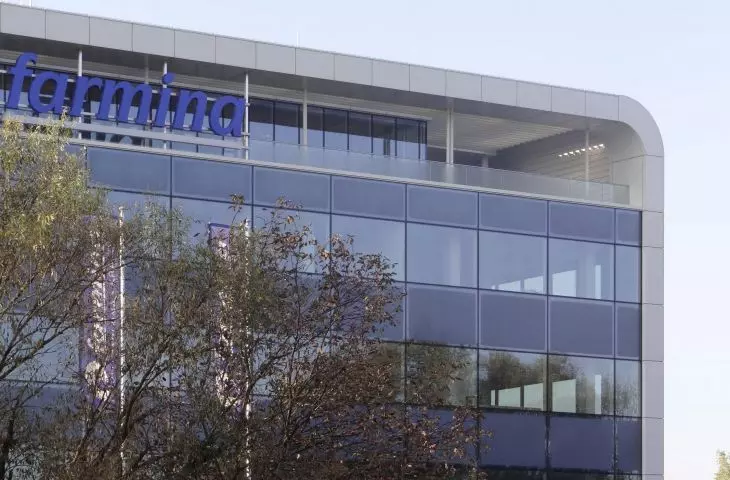 UP08-Siedziba firmy farmaceutycznej Farmina w Krakowie
