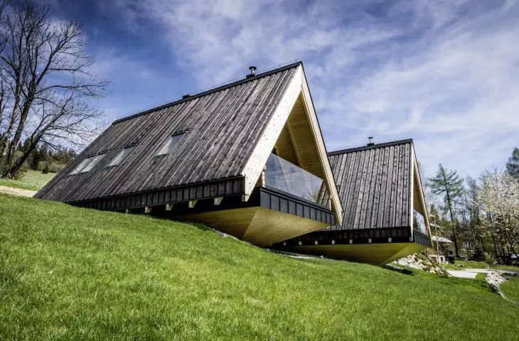 M09-A complex of three single-family residential buildings The Boats in Koscielisko