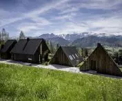 M09-A complex of three single-family residential buildings The Boats in Koscielisko