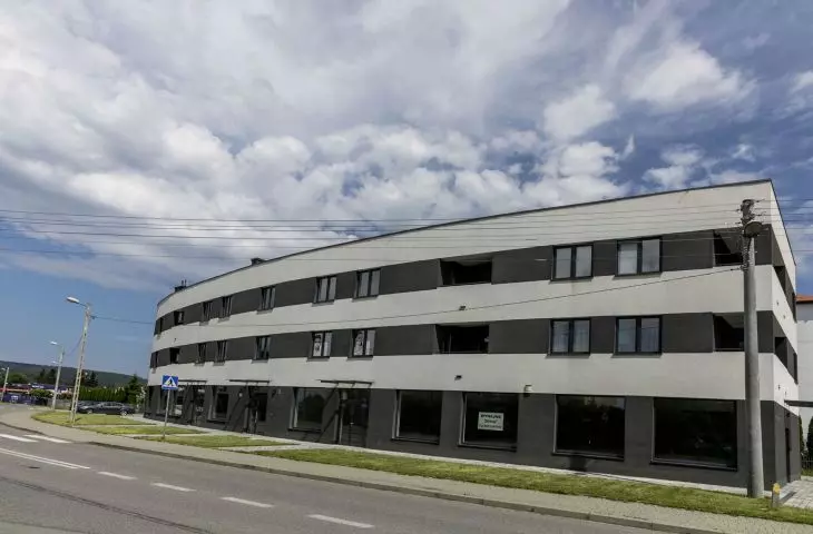 M16-Budynek wielorodzinny przy Dojazdowej w Nowym Sączu