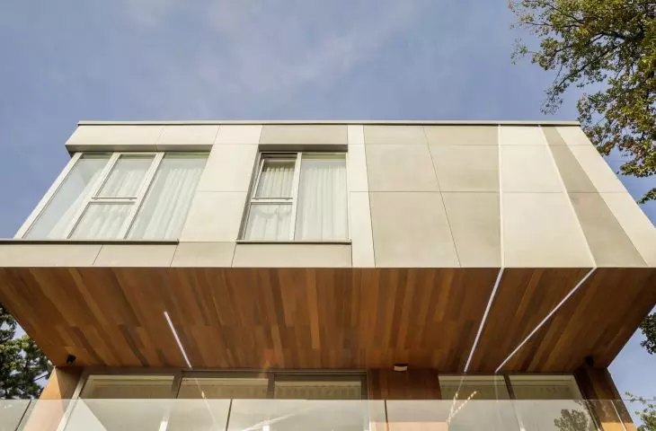 M17-Cut House w Krakowie