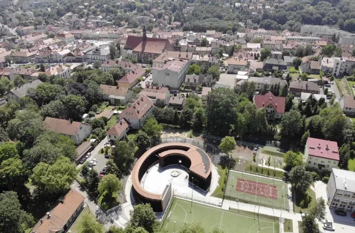 PP09-Tężnia solankowa z komorą inhalacyjną w Bochni