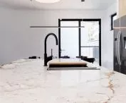 ABU DHABI WHITE