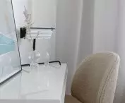 Bedroom detail 