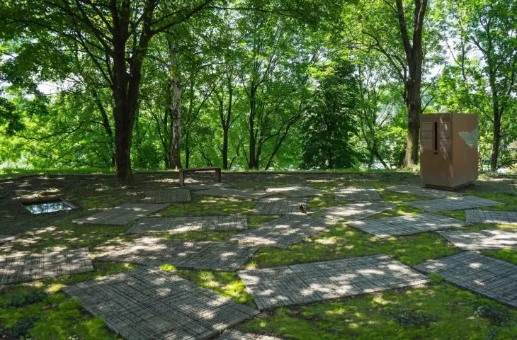 Park Pamięci, lato