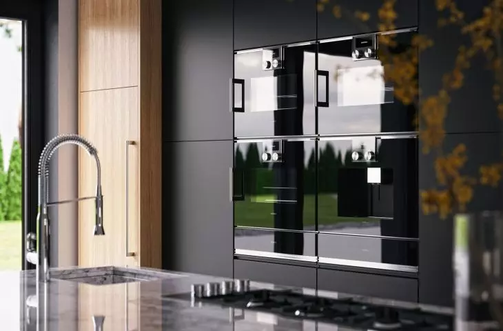 Home Mirror, kitchen