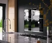Home Mirror, kitchen
