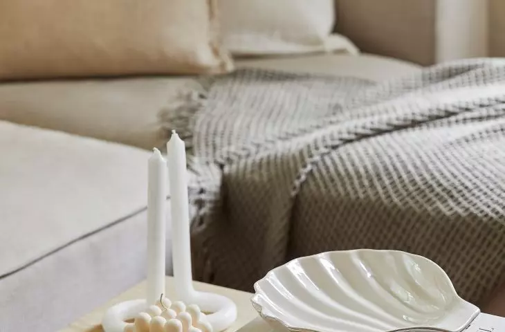 Japanese-style interior design, ceramics