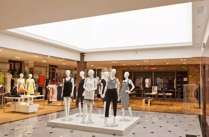 LED lighting with SmartCLO technology