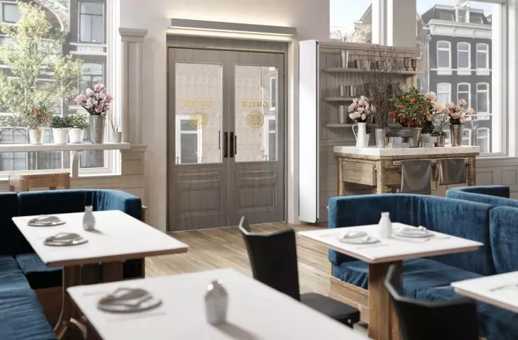 Slim air curtain with motion sensor - restaurant