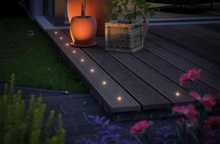 Seria Plug&Shine  oprawa podłogowa na taras
