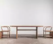 Humble Administrator's Chair and Table, proj.: Studio Swine