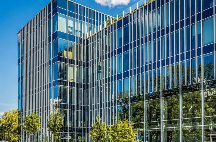 Celebro smart office building on Yawal S.A. systems.