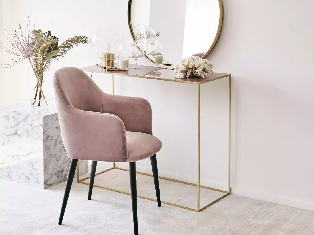 Jesienne trendy,
liliowy kolor