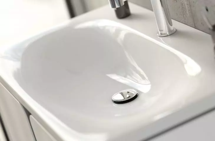 BALANCE bathroom furniture collection