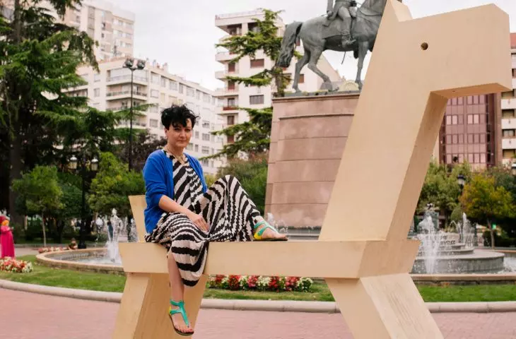 Iza Rutkowska na swojej instalacji