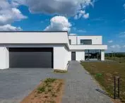 House on the Slope, view from the garage side