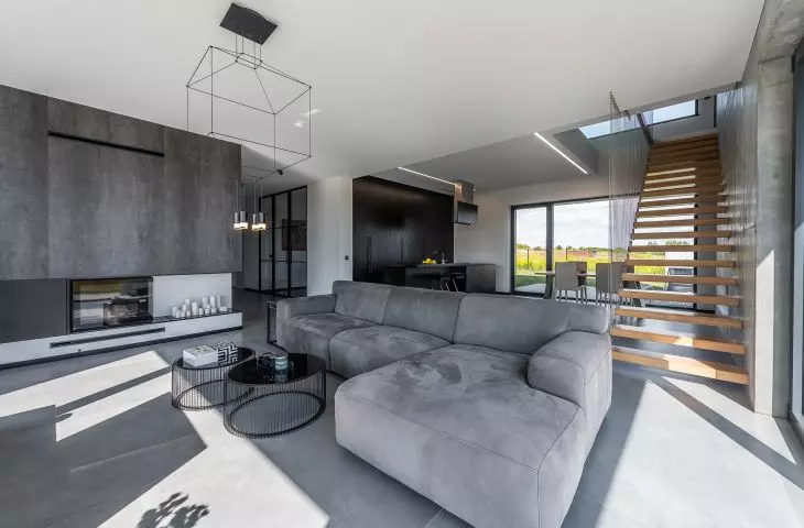Monochromatic interiors