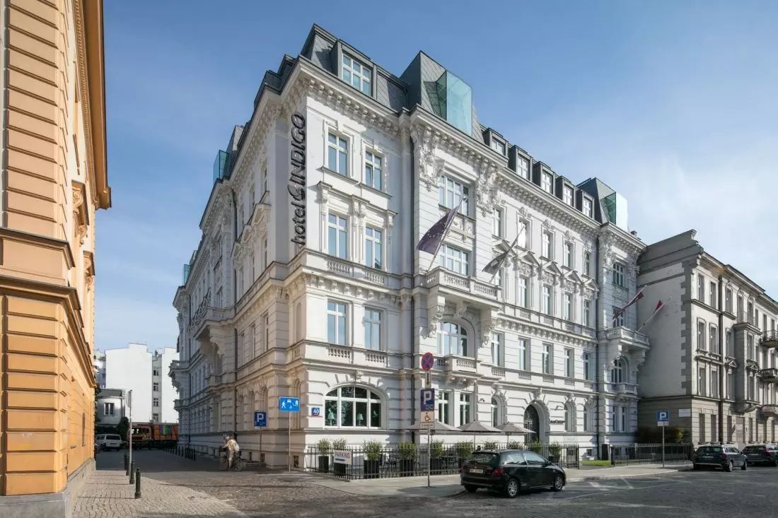 narożnikowa kamienica
przy ulicy Smolnej 40