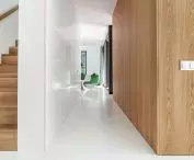 stairs to the first floor