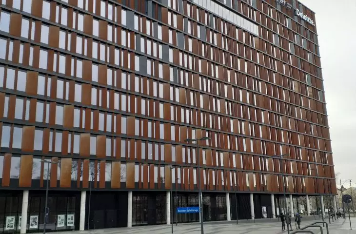 Commercial office buildings in the New Center of Lodz. Will the new City Hall headquarters be another corpo box? 