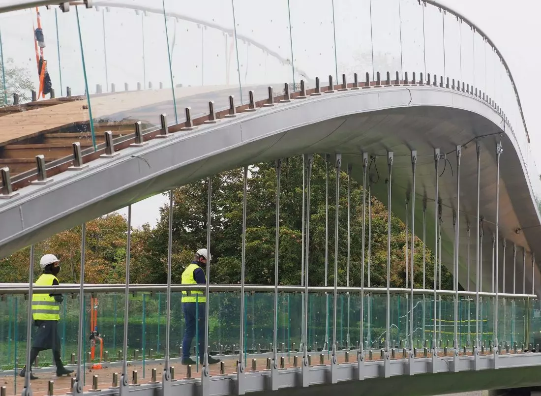Kładka rowerowa nad Bystrzycą