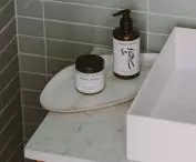 marmurowy blat w łazience
