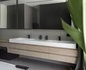 luksusowe i minimalistyczne wnętrze