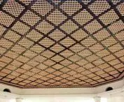 Openwork plastic suspended ceilings