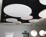 Openwork plastic suspended ceilings