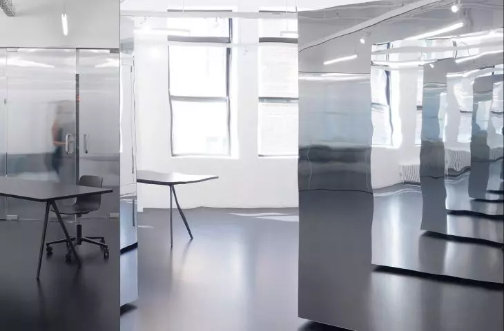 Showroom i biura firmy modowej, Nowy Jork, proj.: Only If Architecture