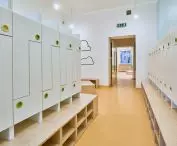 checkroom