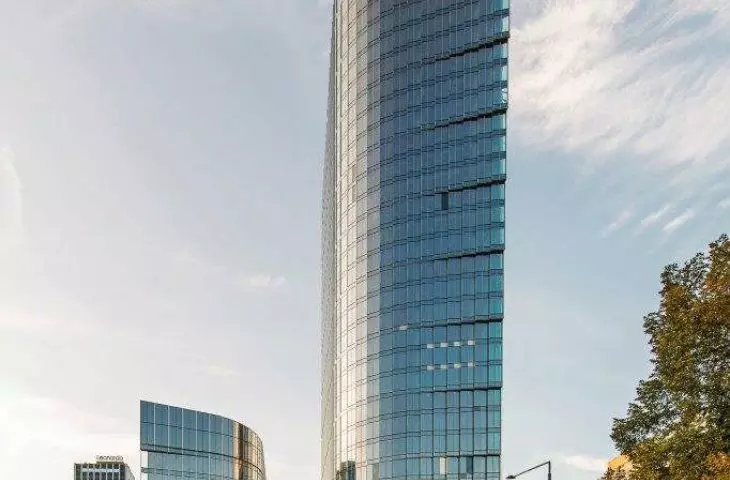 ALUPROF facades: Mint Legacy Tower, Warsaw, proj.: Goettsch Partners