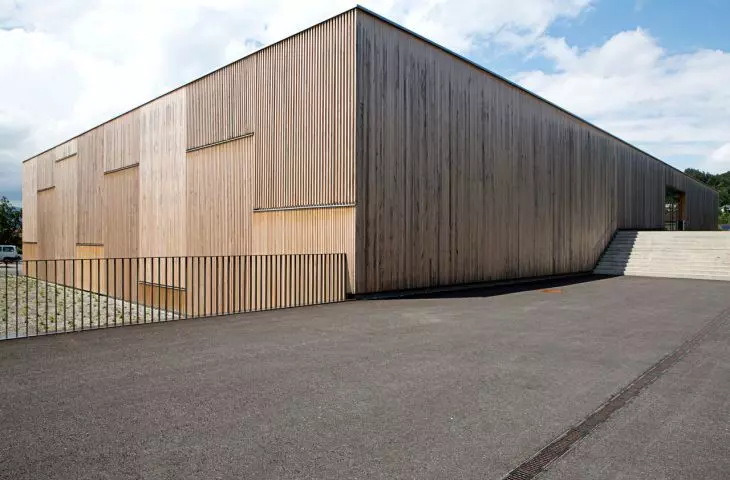 School in Klaus, designed by Dietrich | Untertrifaller