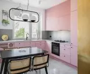 Kuchnia w kolorze millenial pink