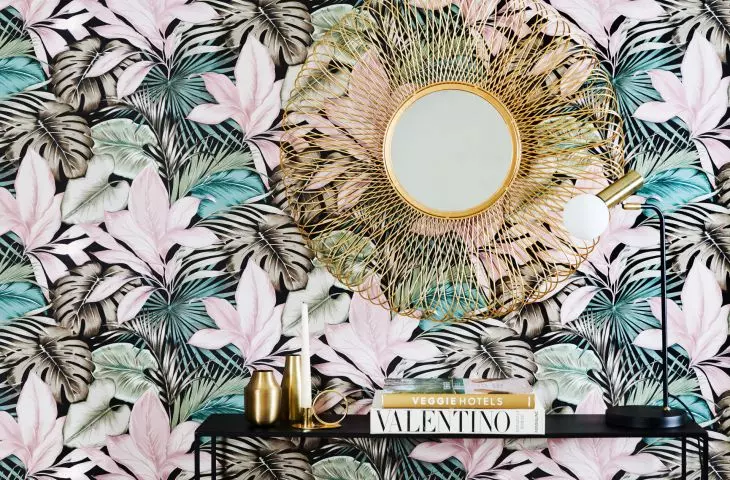 Biophilic design on wallpaper