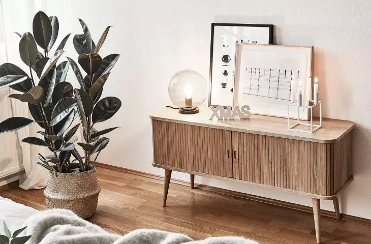 Light and natural colors