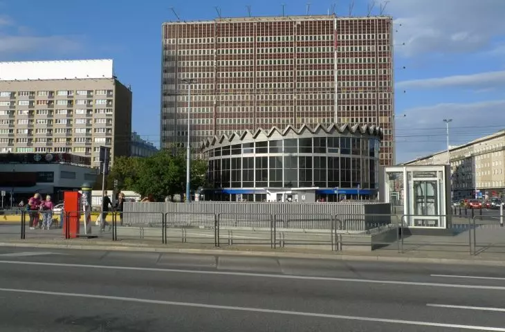 warszawska Rotunda przed przebudową, lipiec 2016 r.