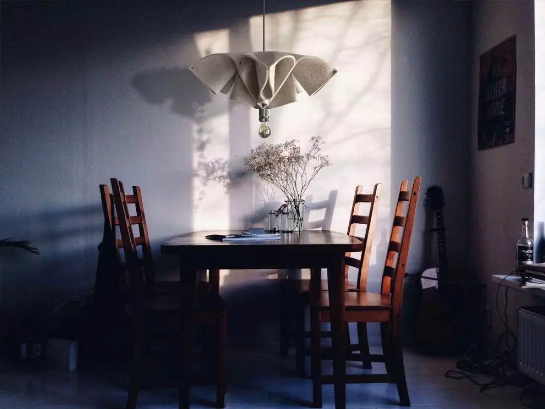 Lampa nadaje klimatu
wnętrzom