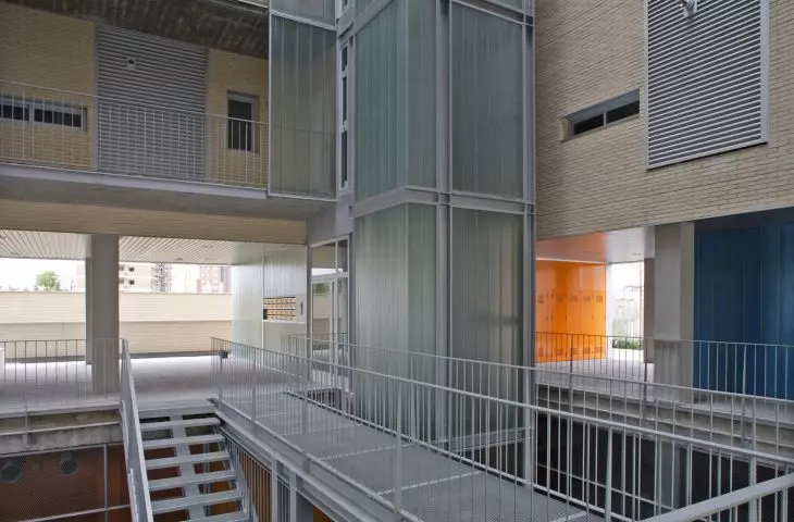 24 viviendas (24 apartments), Fuenlabrada, Spain, proj.: espegel-fisac arquitectos