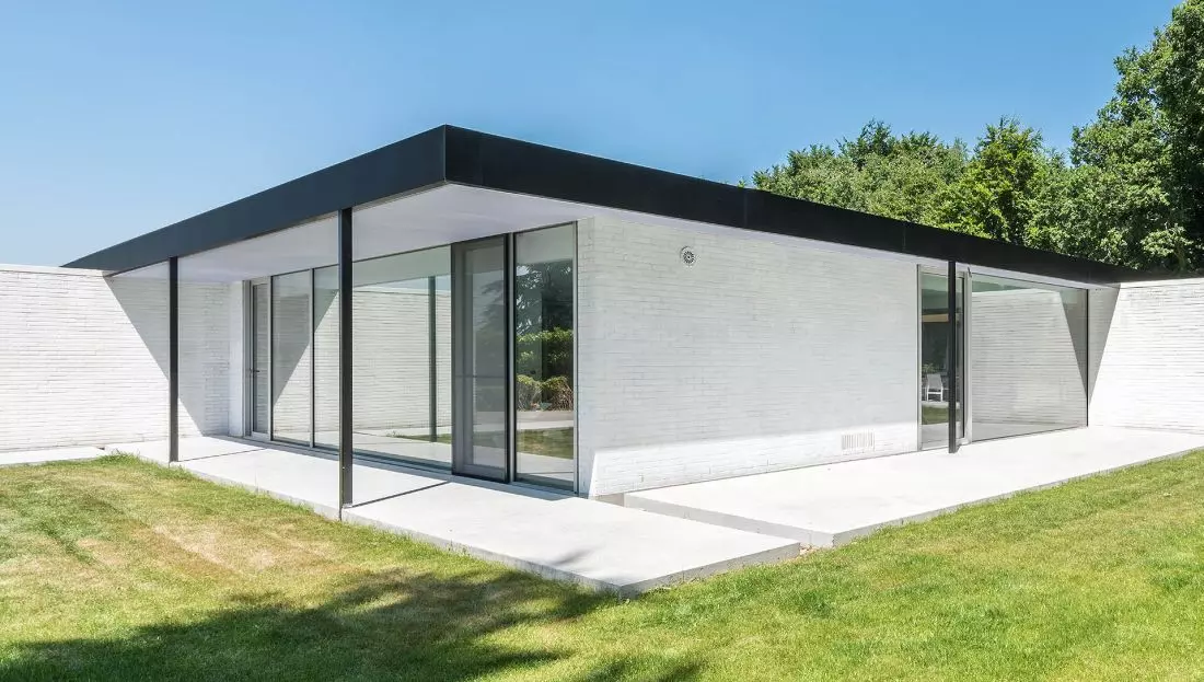 Profile aluminiowe na płaskie dachy – design nowoczesnych nieruchomości © AMT Roofs