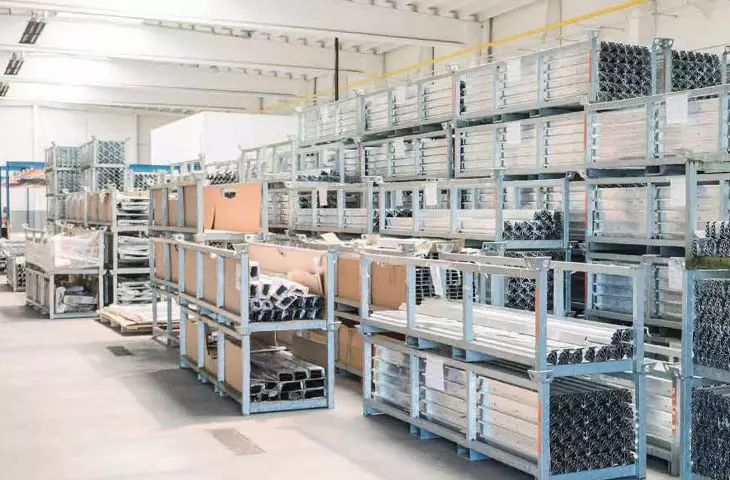 Profile aluminiowe na płaskie dachy – rozwiązania łatwe w montażu